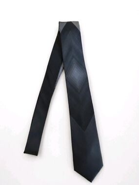 Apt. 9 Black Gray Geometric Silk Necktie Mens Modern Diamond Pattern Tie